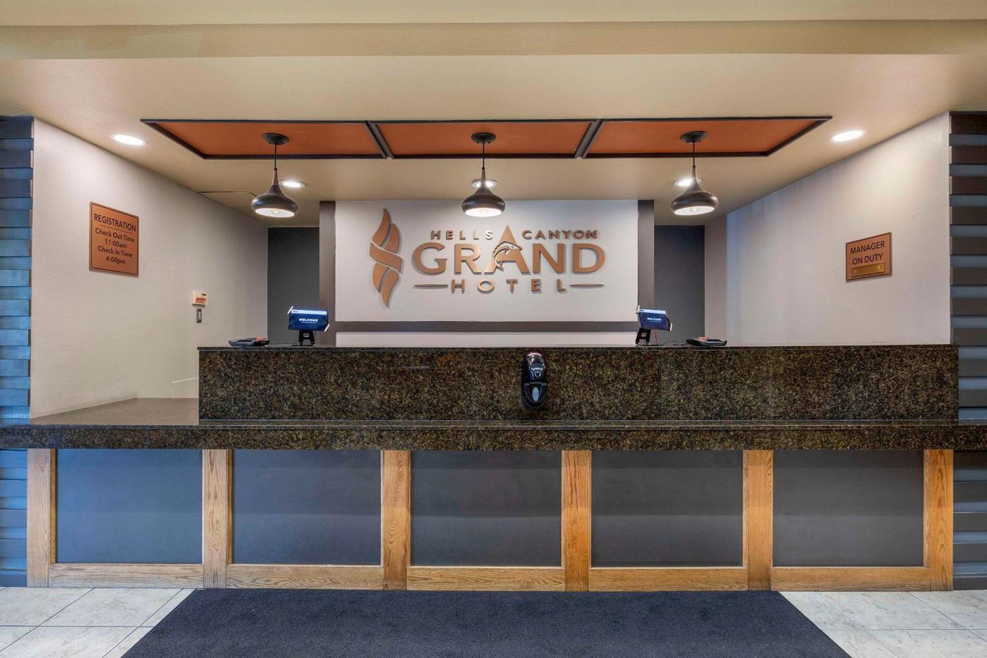 Hells Canyon Grand Hotel, Ascend Hotel Collection Lewiston Exterior photo